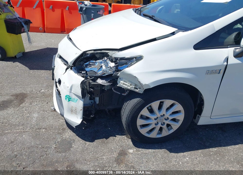 2015 TOYOTA PRIUS PLUG-IN VIN: JTDKN3DPXF3075363