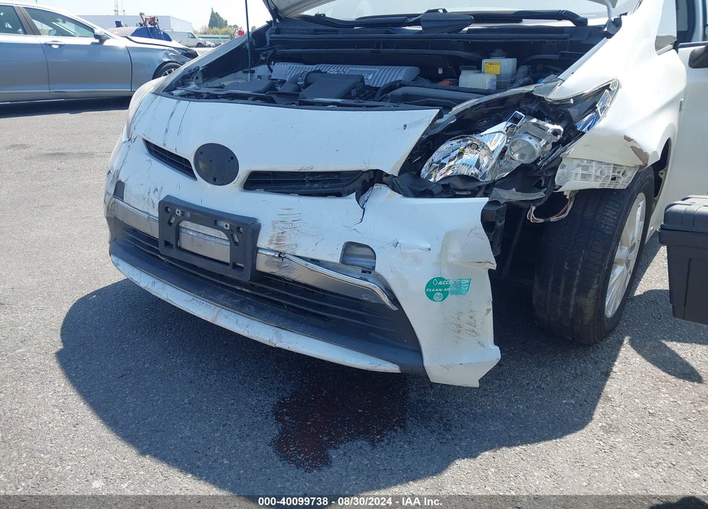 2015 TOYOTA PRIUS PLUG-IN VIN: JTDKN3DPXF3075363