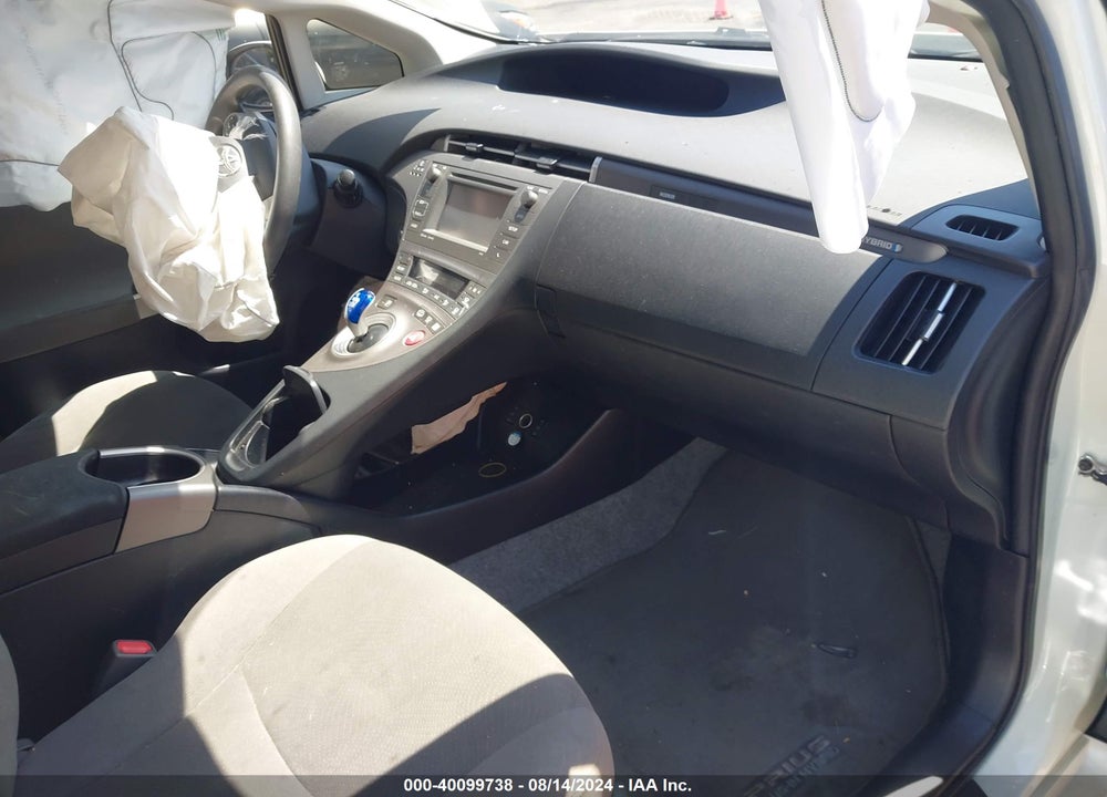 2015 TOYOTA PRIUS PLUG-IN VIN: JTDKN3DPXF3075363