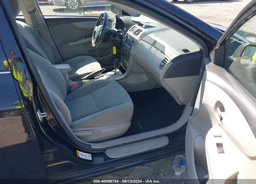 2013 TOYOTA COROLLA LE VIN: 2T1BU4EE9DC104006