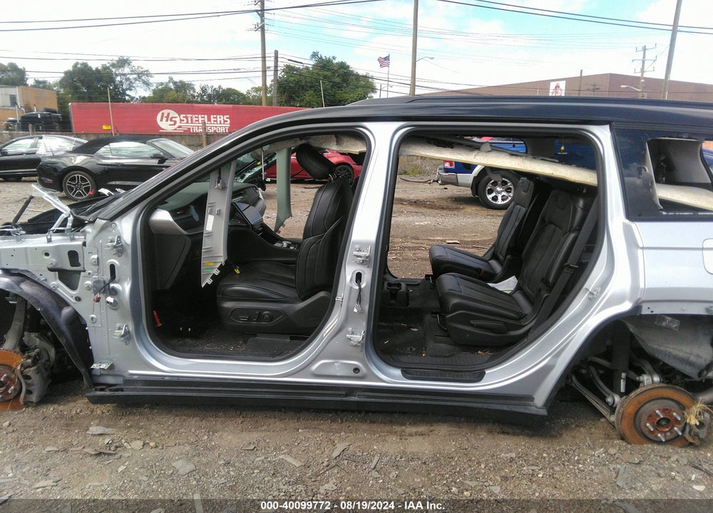 2021 JEEP GRAND CHEROKEE L LIMITED 4X4 VIN: 1C4RJKBG9M8125306