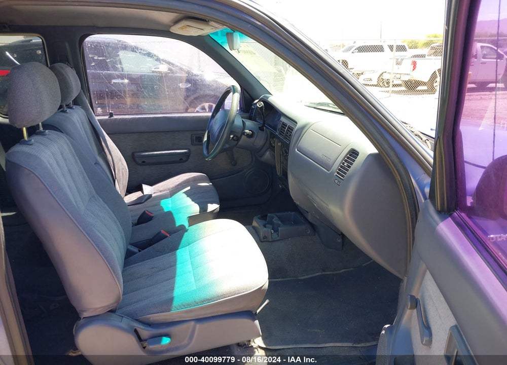 1999 TOYOTA TACOMA BASE V6 VIN: 4TAVN52N9XZ467397