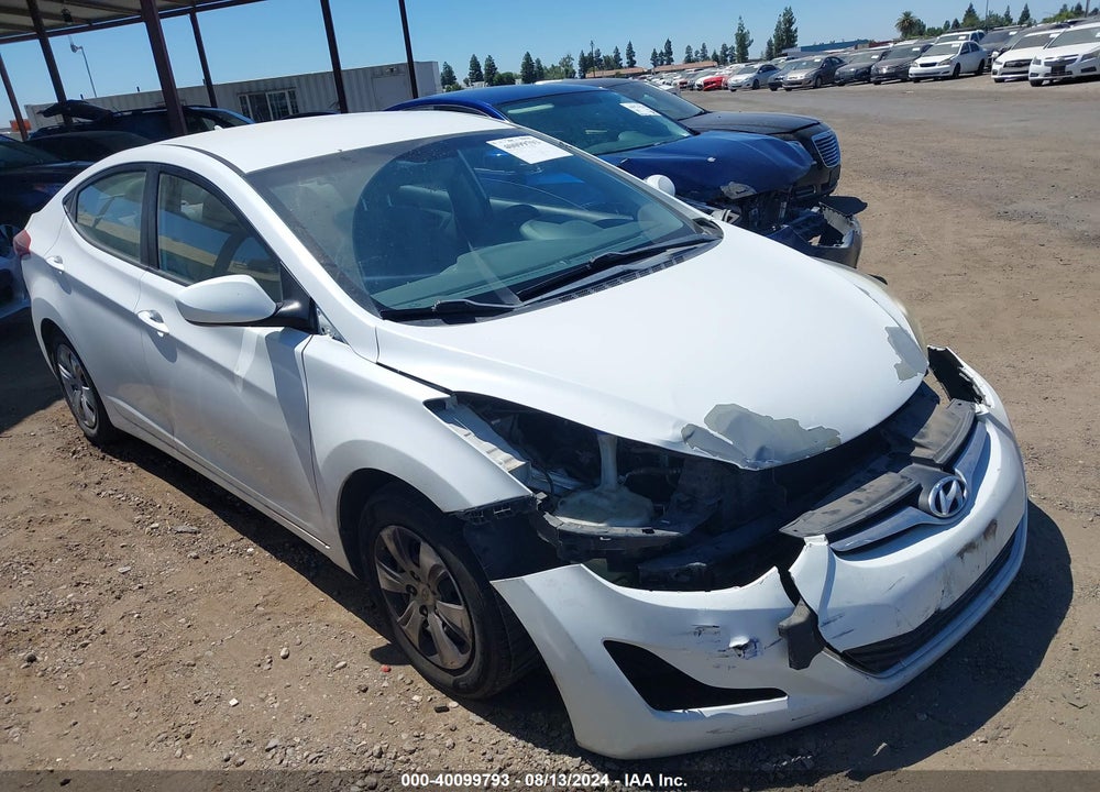 2016 HYUNDAI ELANTRA SE VIN: 5NPDH4AE9GH717070