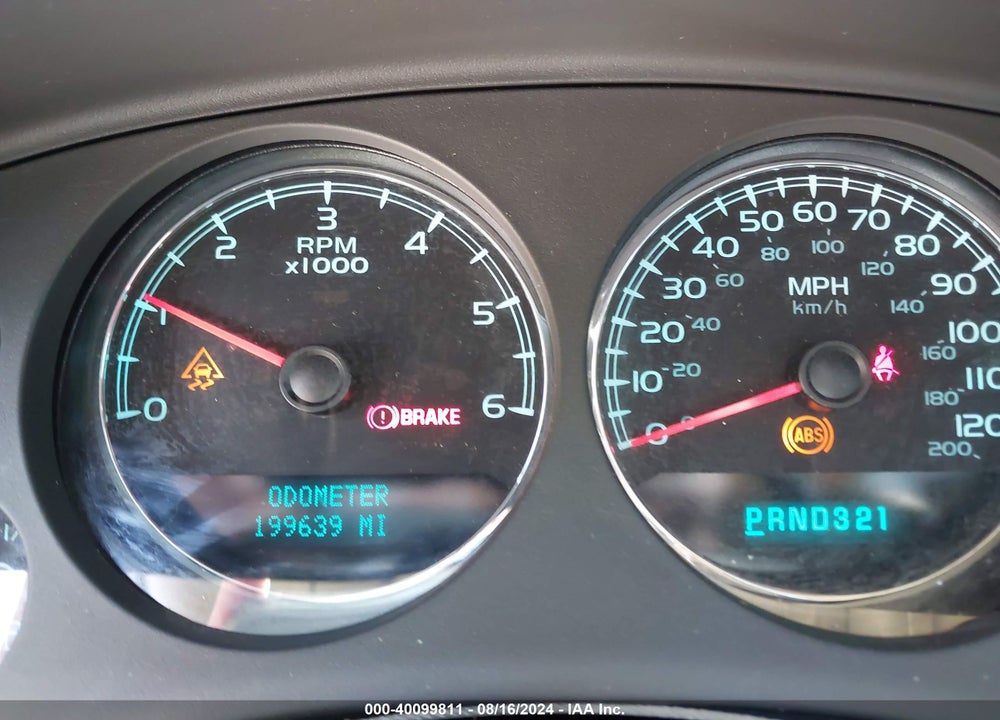 2008 CHEVROLET SUBURBAN 1500 LTZ VIN: 3GNFK16398G198989