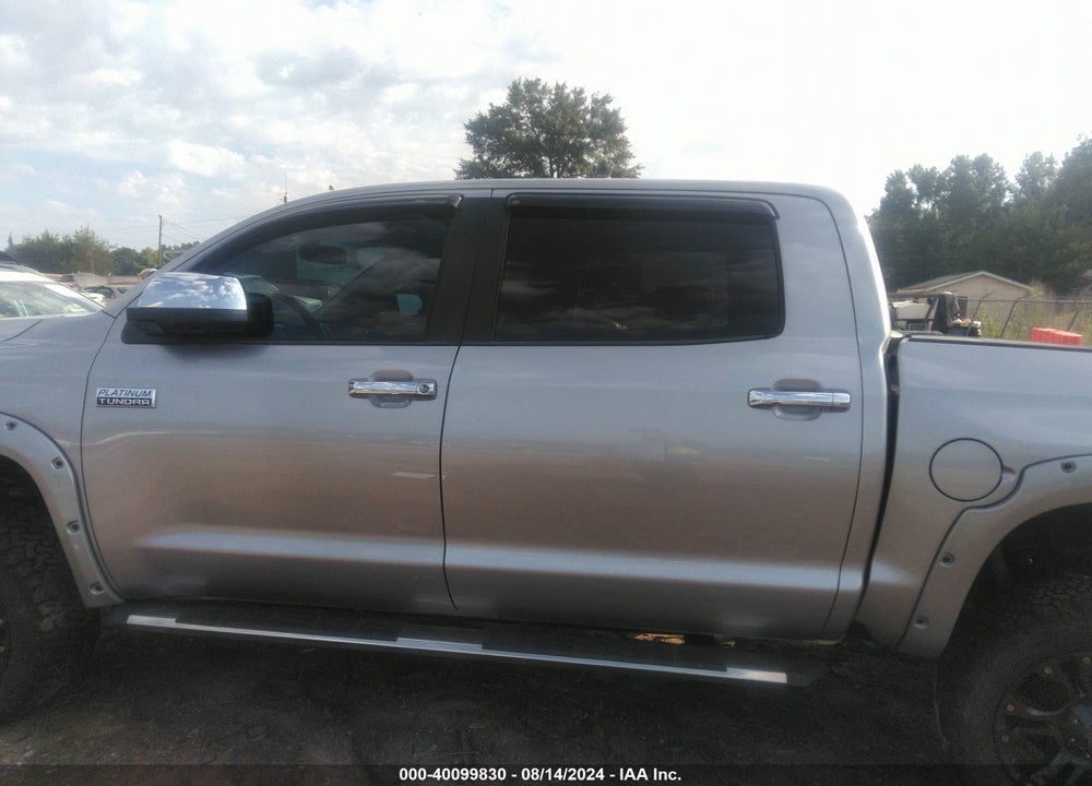 2016 TOYOTA TUNDRA PLATINUM 5.7L V8 VIN: 5TFAW5F17GX576749