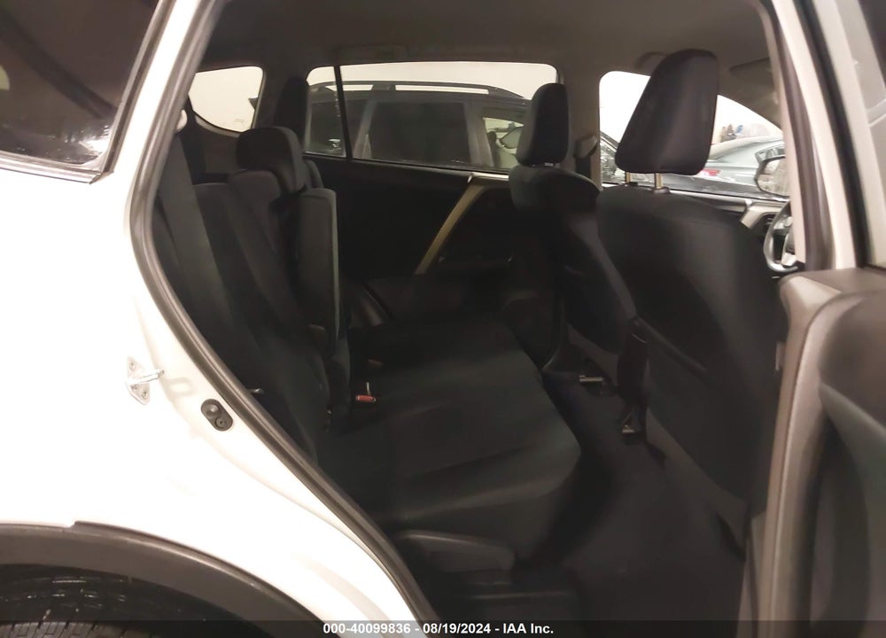 2018 TOYOTA RAV4 LE VIN: 2T3BFREV3JW853988