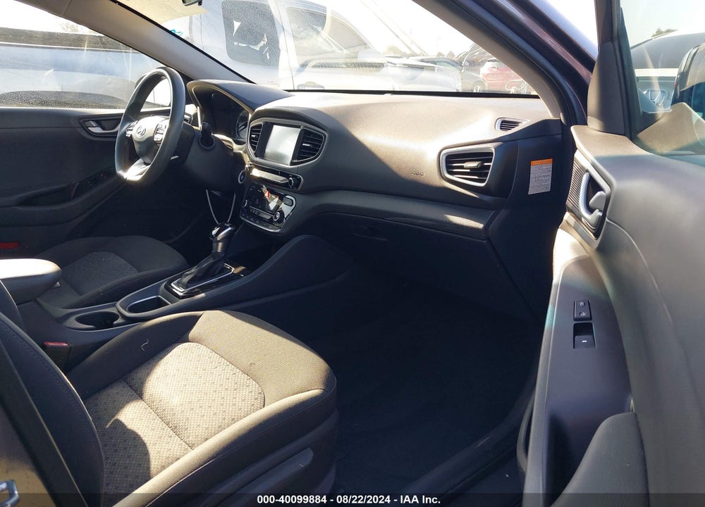 2019 HYUNDAI IONIQ HYBRID BLUE VIN: KMHC65LC1KU176058