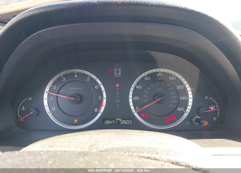 2012 HONDA ACCORD 2.4 EX-L VIN: 1HGCP2F82CA135028