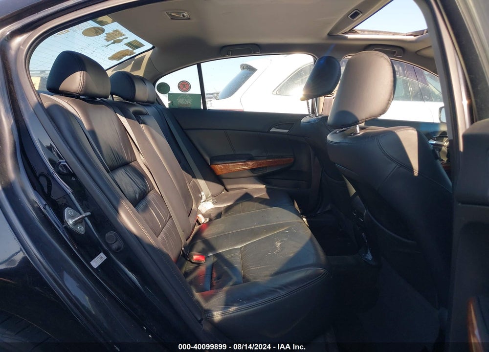 2012 HONDA ACCORD 2.4 EX-L VIN: 1HGCP2F82CA135028
