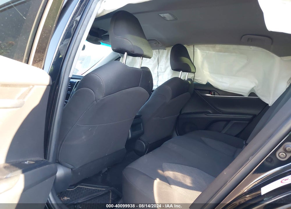 2018 TOYOTA CAMRY LE VIN: JTNB11HK4J3017655
