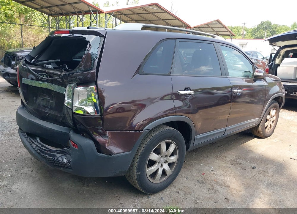 2011 KIA SORENTO LX VIN: 5XYKT3A1XBG099416