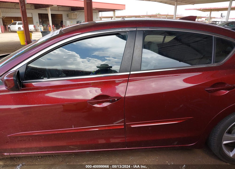 2013 ACURA ILX 2.0L VIN: 19VDE1F5XDE005126