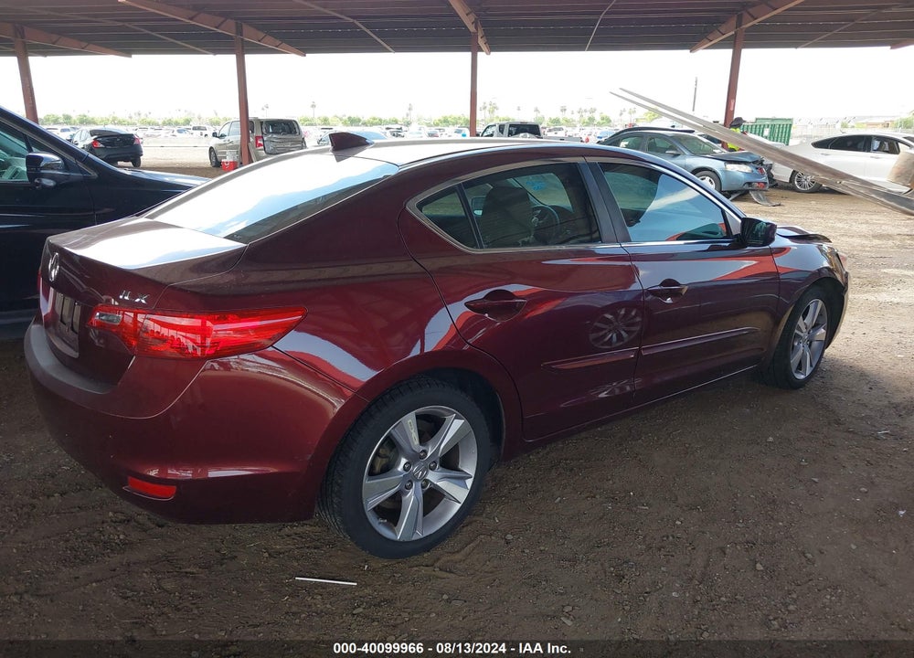 2013 ACURA ILX 2.0L VIN: 19VDE1F5XDE005126
