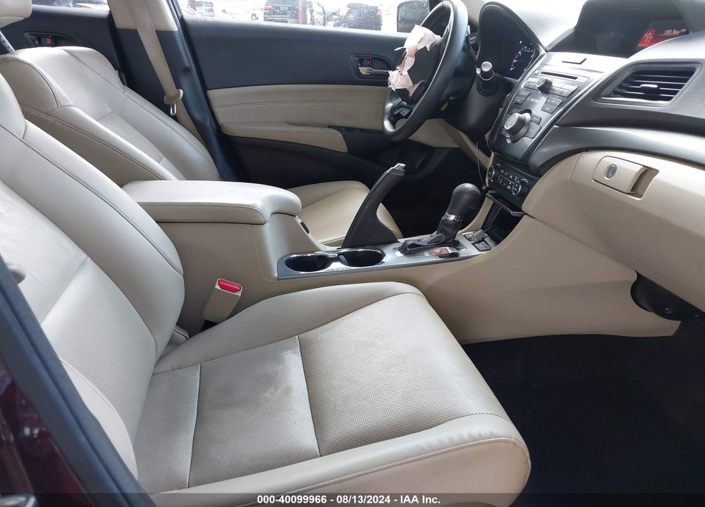 2013 ACURA ILX 2.0L VIN: 19VDE1F5XDE005126