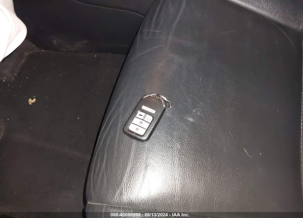 2018 HONDA PILOT EX-L VIN: 5FNYF6H55JB045037