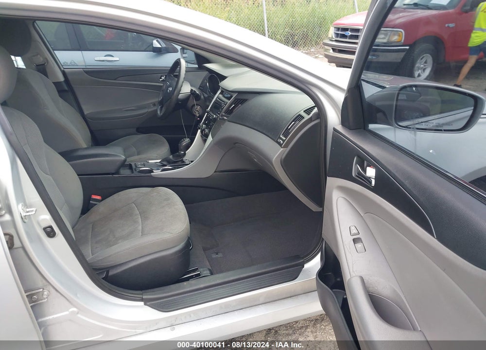 2014 HYUNDAI SONATA GLS VIN: 5NPEB4ACXEH831533