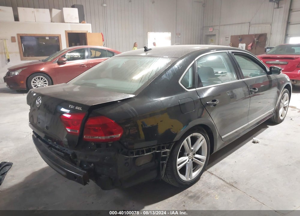 2013 VOLKSWAGEN PASSAT 2.0L TDI SEL PREMIUM VIN: 1VWCN7A39DC067181
