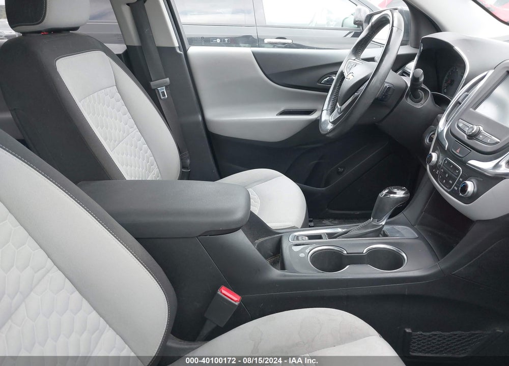 2018 CHEVROLET EQUINOX LT VIN: 2GNAXJEV4J6121673