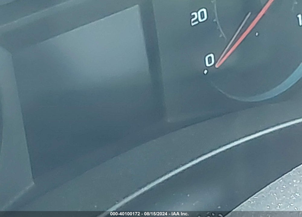 2018 CHEVROLET EQUINOX LT VIN: 2GNAXJEV4J6121673