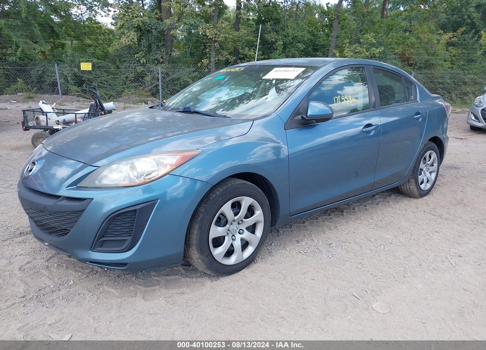2011 MAZDA 3 I SPORT VIN: JM1BL1UF7B1415902