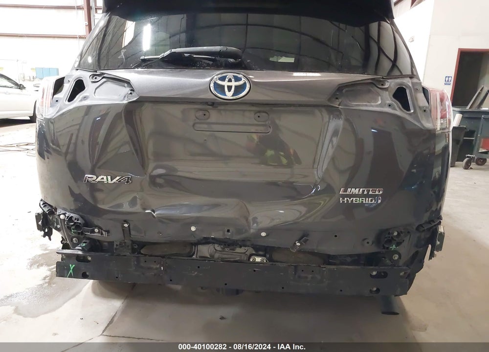 2018 TOYOTA RAV4 HYBRID LIMITED VIN: JTMDJREV7JD207826
