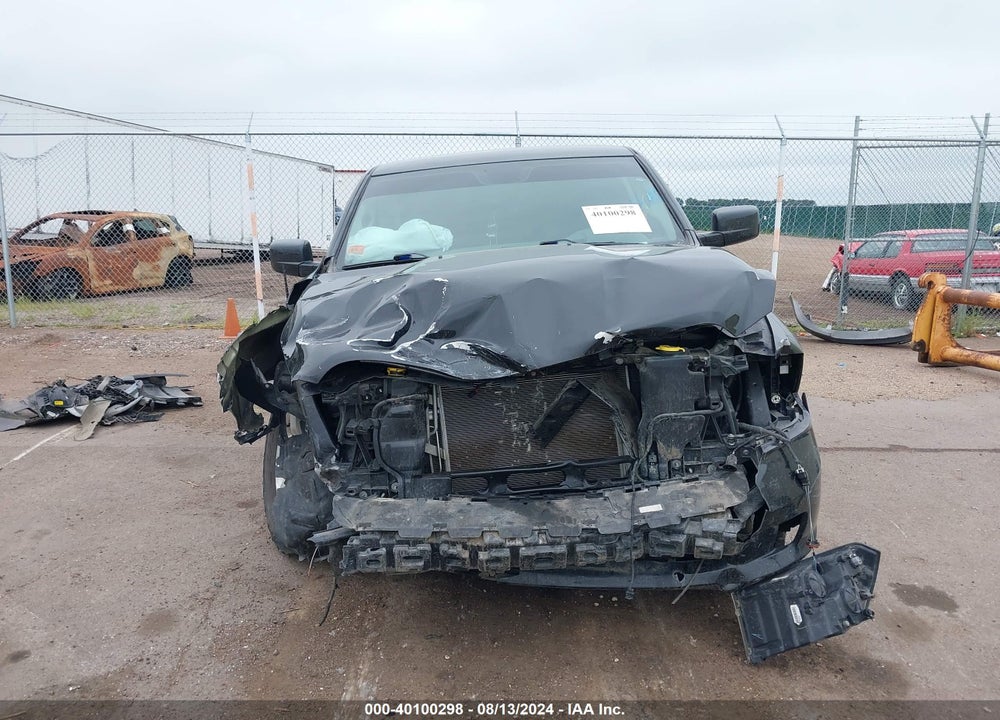 2019 RAM 1500 CLASSIC EXPRESS QUAD CAB 4X4 6'4 BOX VIN: 1C6RR7FG0KS638693
