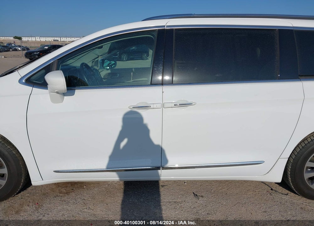 2019 CHRYSLER PACIFICA TOURING L PLUS VIN: 2C4RC1EG0KR667833