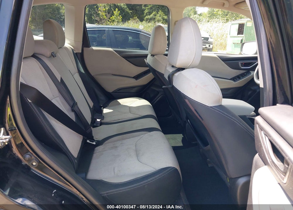 2019 SUBARU FORESTER VIN: JF2SKACC8KH483824