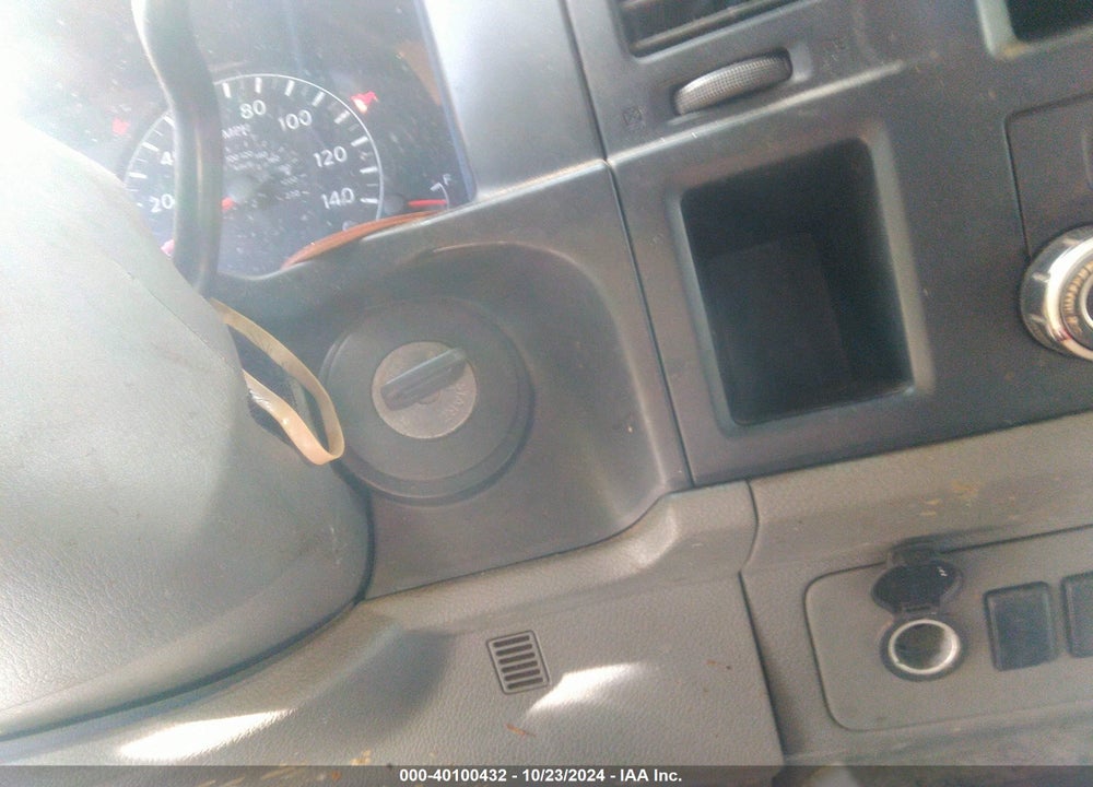 2014 NISSAN NV CARGO NV2500 HD S V8 VIN: 1N6AF0LX4EN108060