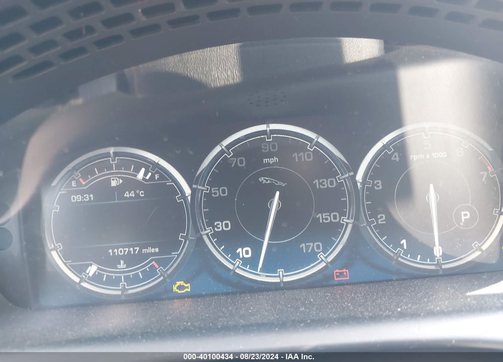 2011 JAGUAR XJ VIN: SAJWA1CB0BLV16520