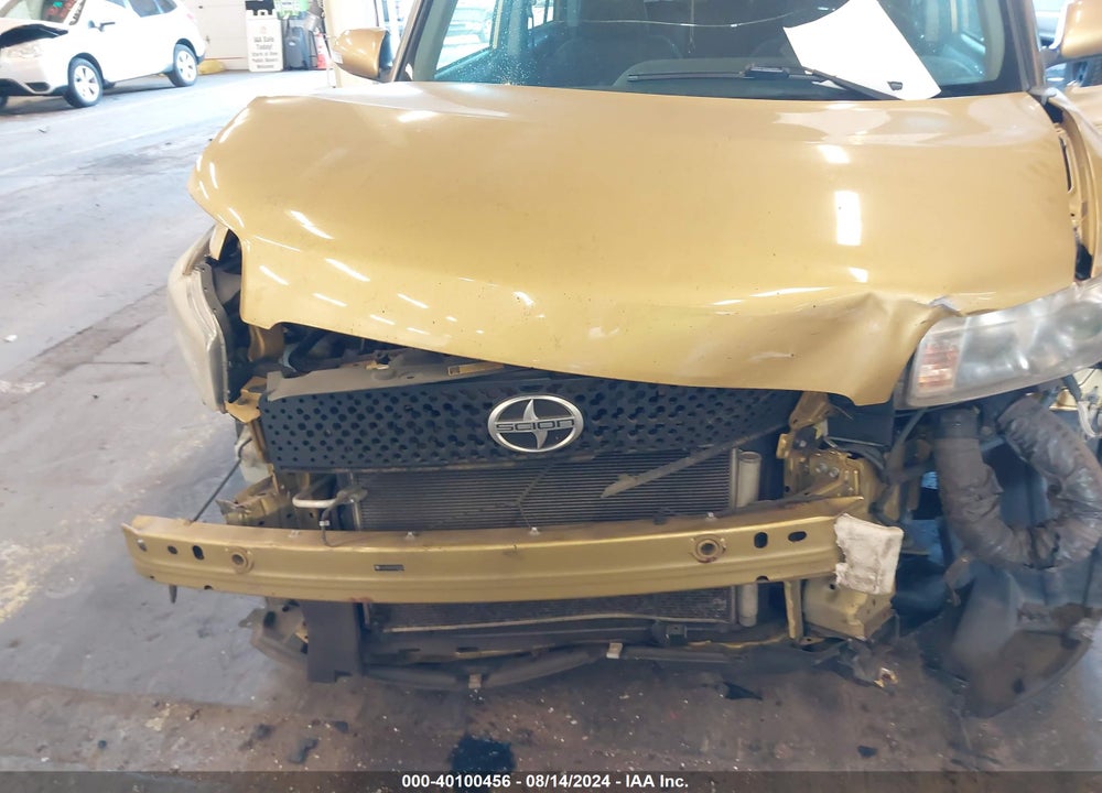2008 SCION XB VIN: JTLKE50E381054132