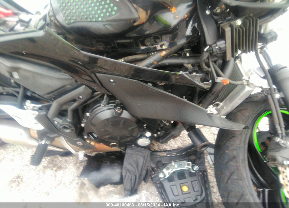 2019 KAWASAKI EX650 F VIN: JKAEXEK19KDA31714