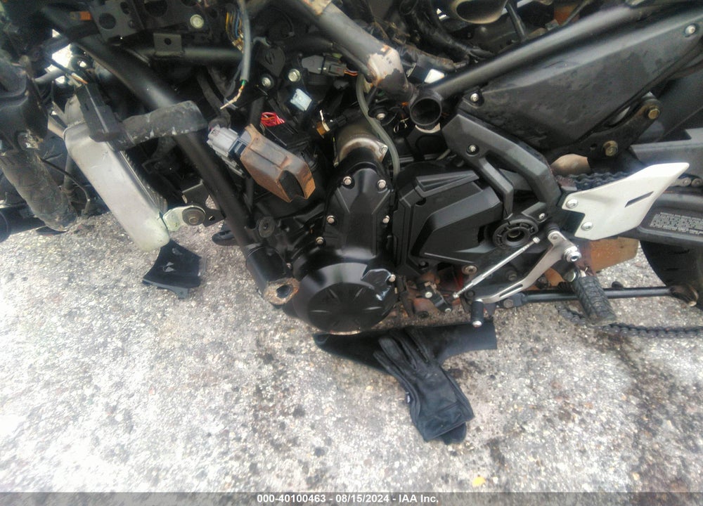 2019 KAWASAKI EX650 F VIN: JKAEXEK19KDA31714