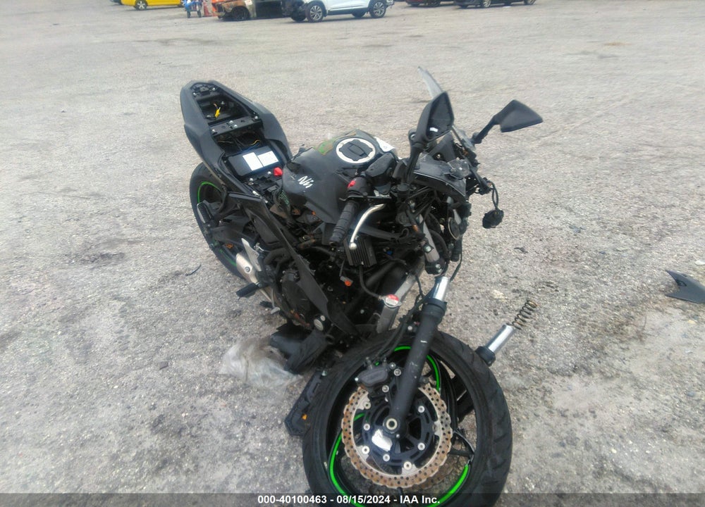 2019 KAWASAKI EX650 F VIN: JKAEXEK19KDA31714