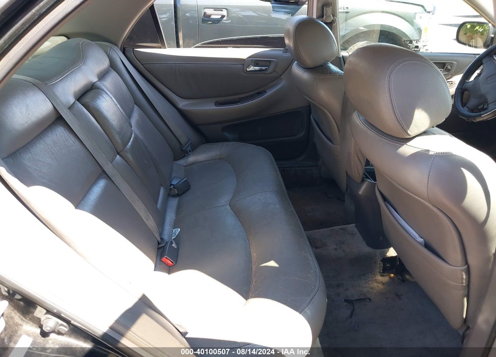 1998 HONDA ACCORD EX V6 VIN: 1HGCG1657WA074697