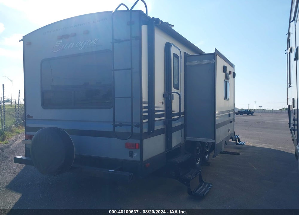 2018 FOREST RIVER OTHER VIN: 4X4TSVC20JL033222