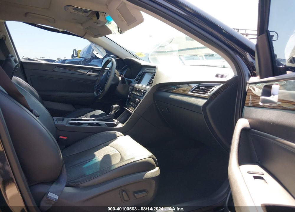 2016 HYUNDAI SONATA LIMITED VIN: 5NPE34AF8GH263907