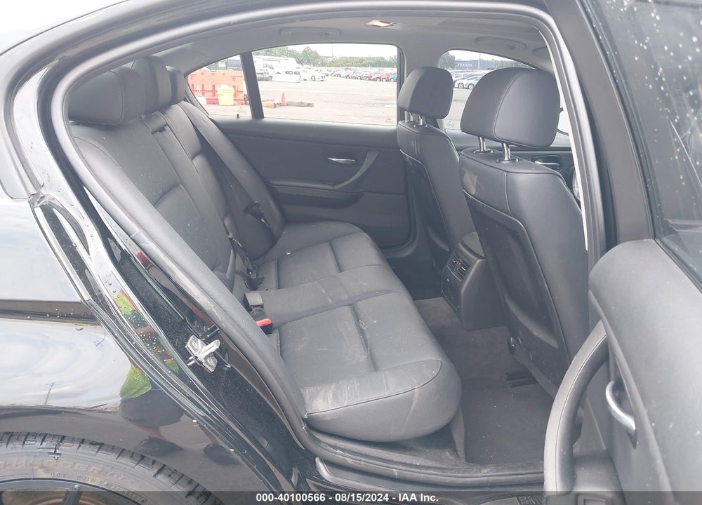 2011 BMW 3 SERIES VIN: WBAPG7C57BA936010