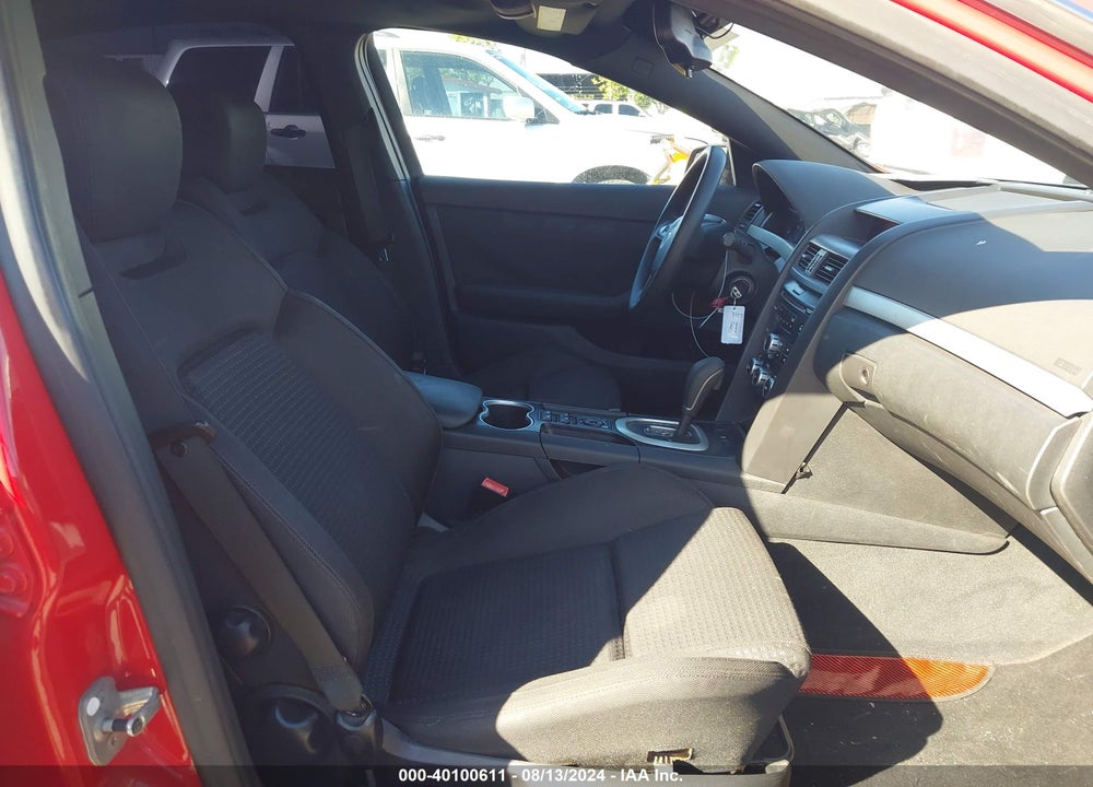 2008 PONTIAC G8 VIN: 6G2ER57718L143066