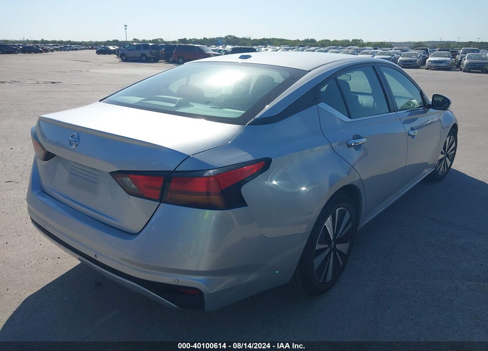 2022 NISSAN ALTIMA SV FWD VIN: 1N4BL4DV8NN387751
