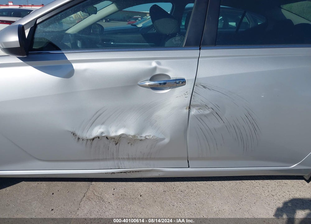 2022 NISSAN ALTIMA SV FWD VIN: 1N4BL4DV8NN387751