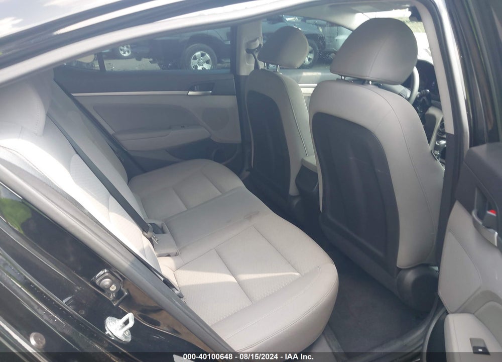 2019 HYUNDAI ELANTRA SEL VIN: KMHD84LF2KU731179