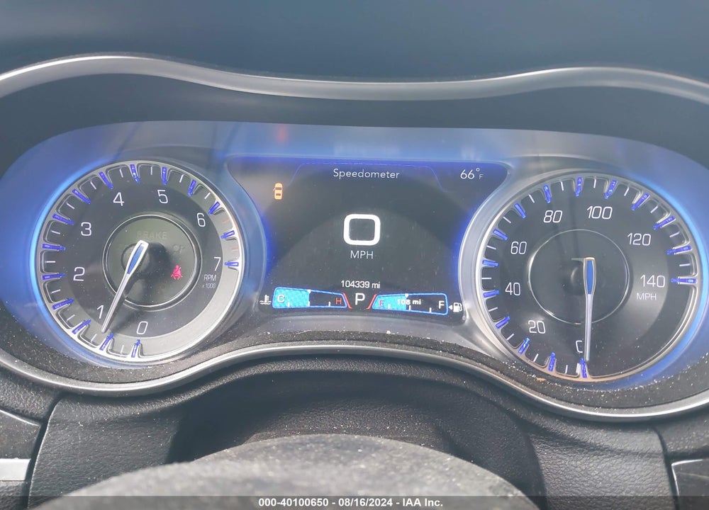2019 CHRYSLER 300 VIN: 2C3CCAEG4KH528126