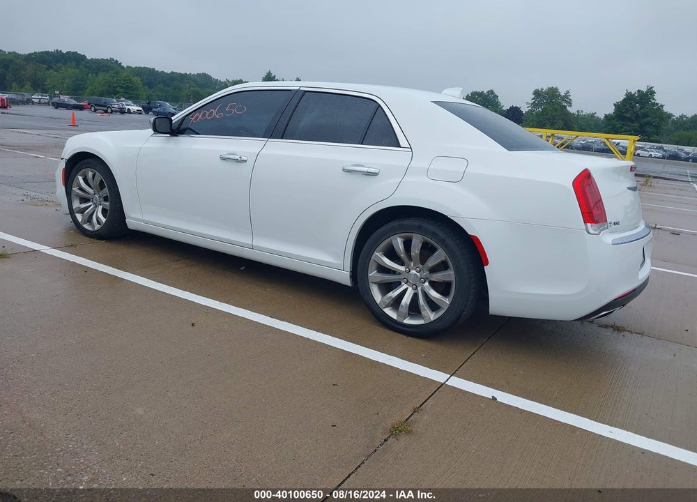 2019 CHRYSLER 300 VIN: 2C3CCAEG4KH528126