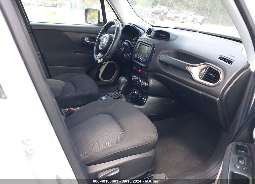 2016 JEEP RENEGADE LATITUDE VIN: ZACCJBBT5GPC99731