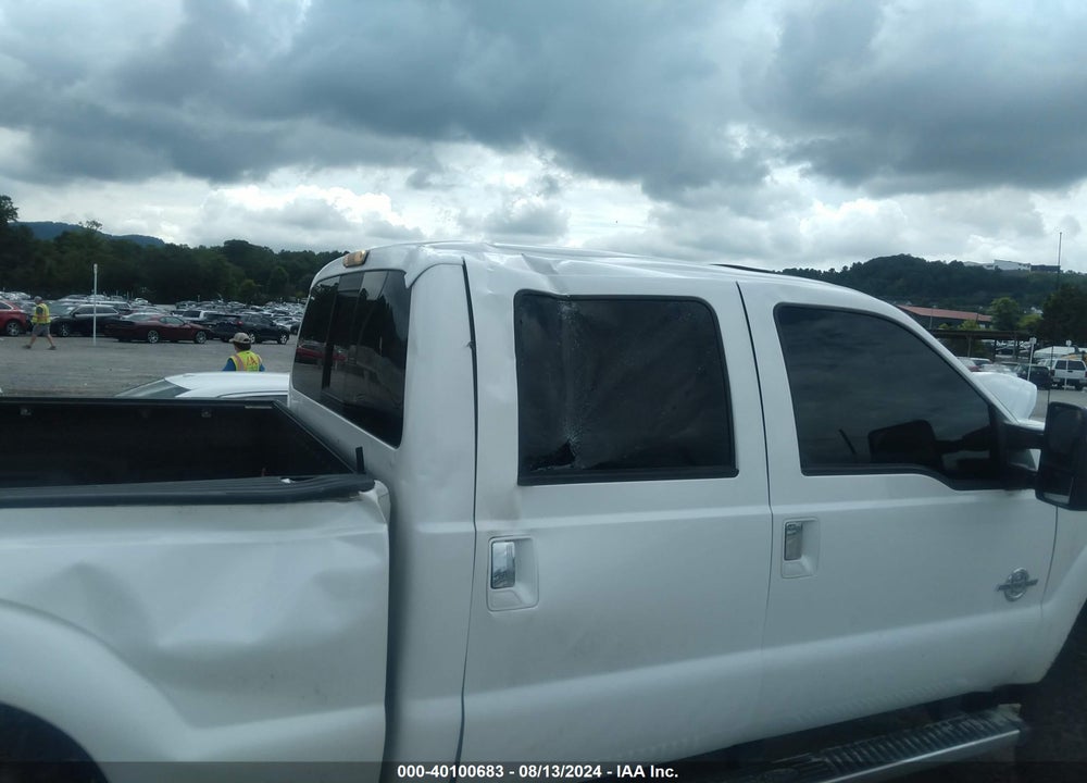 2015 FORD F-250 LARIAT VIN: 1FT7W2BT9FEA44428