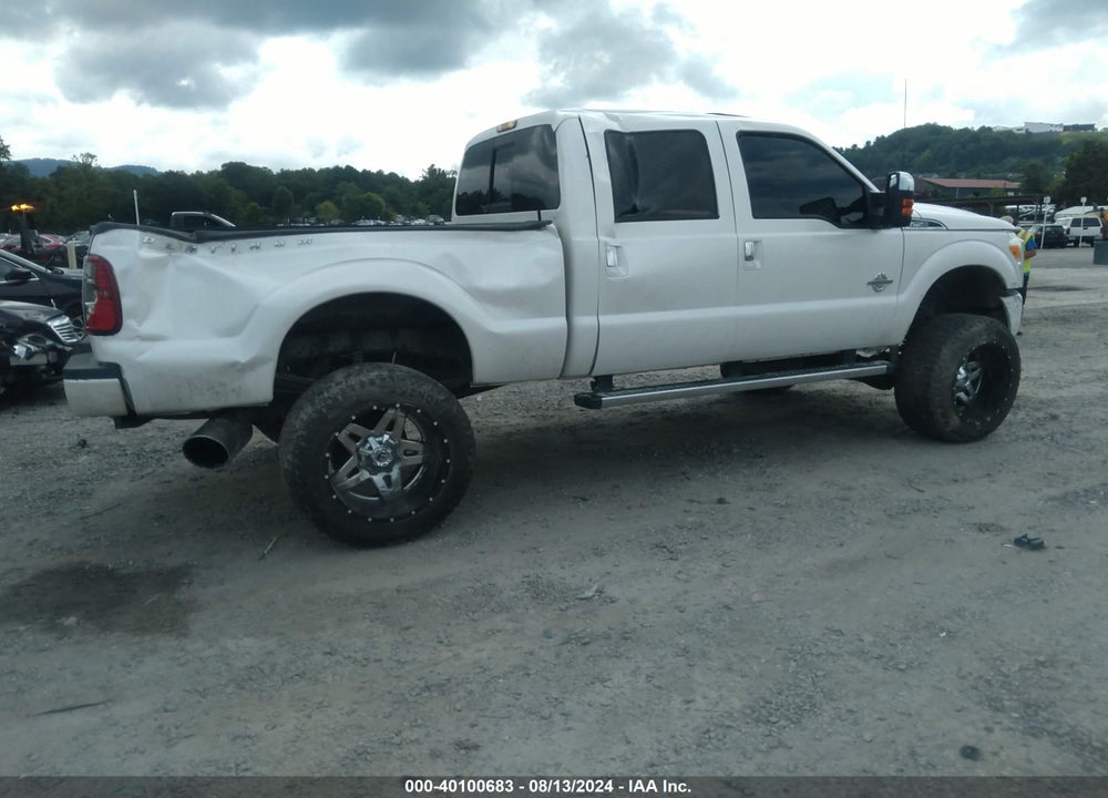 2015 FORD F-250 LARIAT VIN: 1FT7W2BT9FEA44428