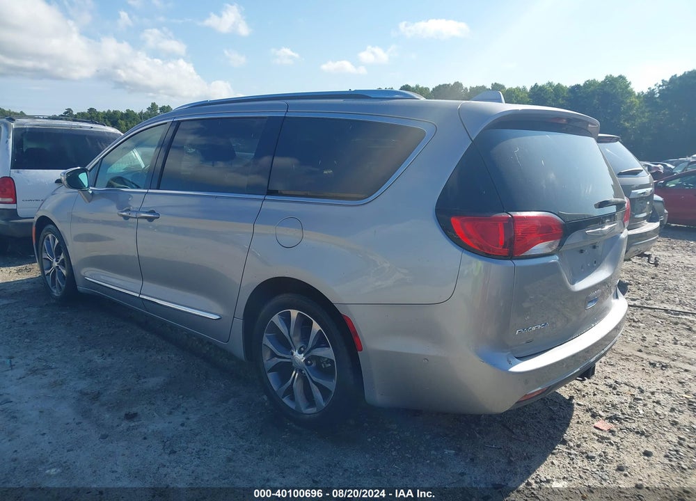 2017 CHRYSLER PACIFICA LIMITED VIN: 2C4RC1GG5HR727398