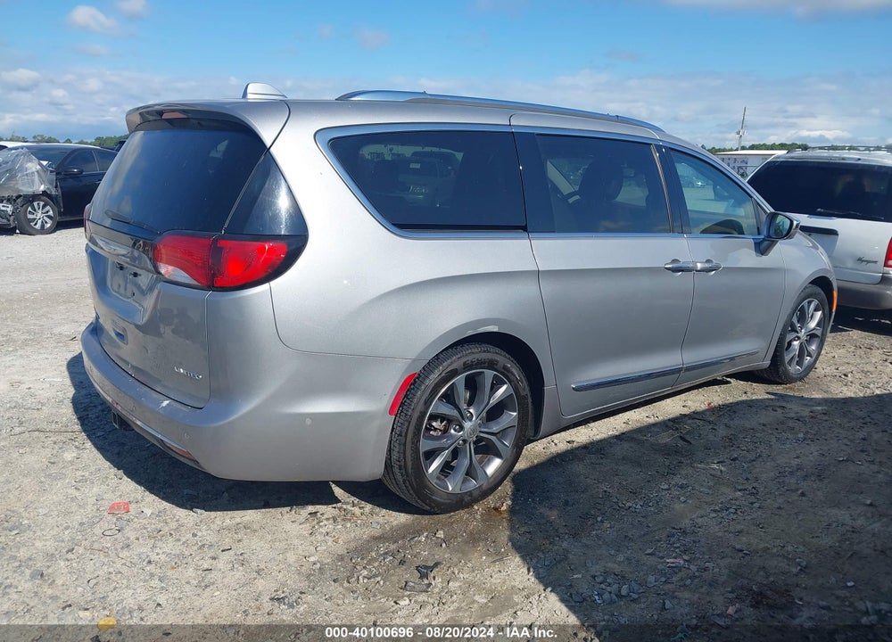 2017 CHRYSLER PACIFICA LIMITED VIN: 2C4RC1GG5HR727398