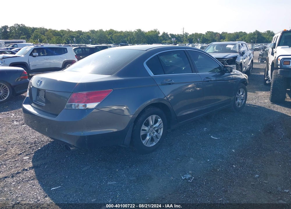 2008 HONDA ACCORD 2.4 LX-P VIN: 1HGCP25488A035182